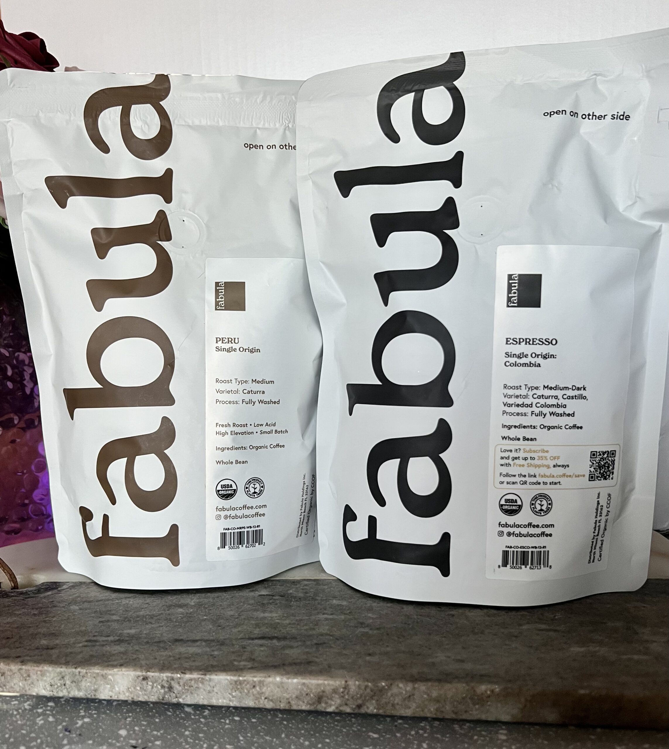 Fabula Coffee Medium Roast Whole Beans: Peru and Colombia